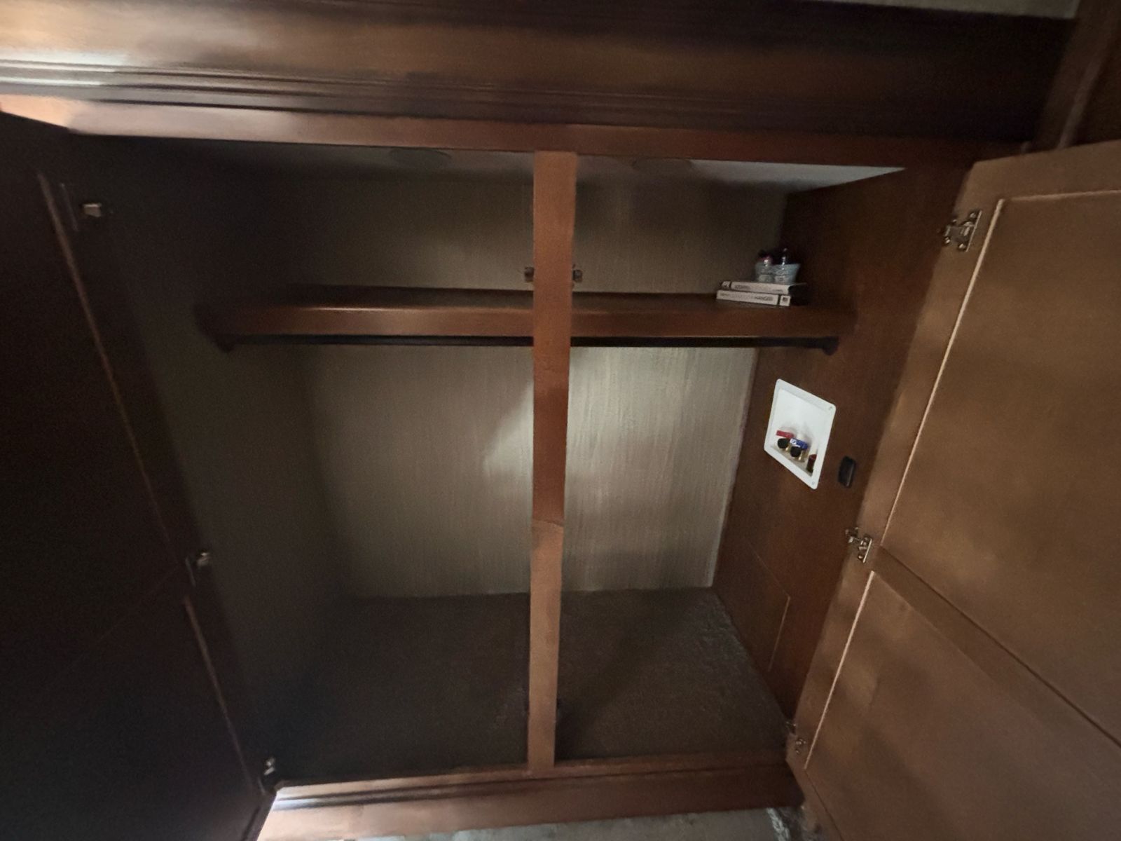 Main image 17