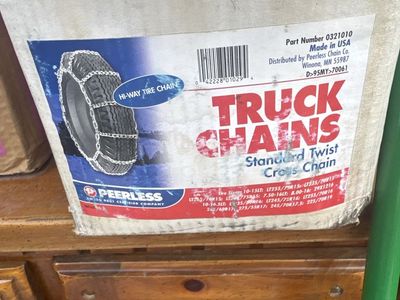 Peerless Truck Chains Standard Twist Cross Chain Part Number 0321010 with Tighteners