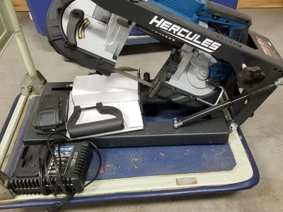 Hercules 20 V 5" deep cut Variable Speed Band saw w/bench top stand