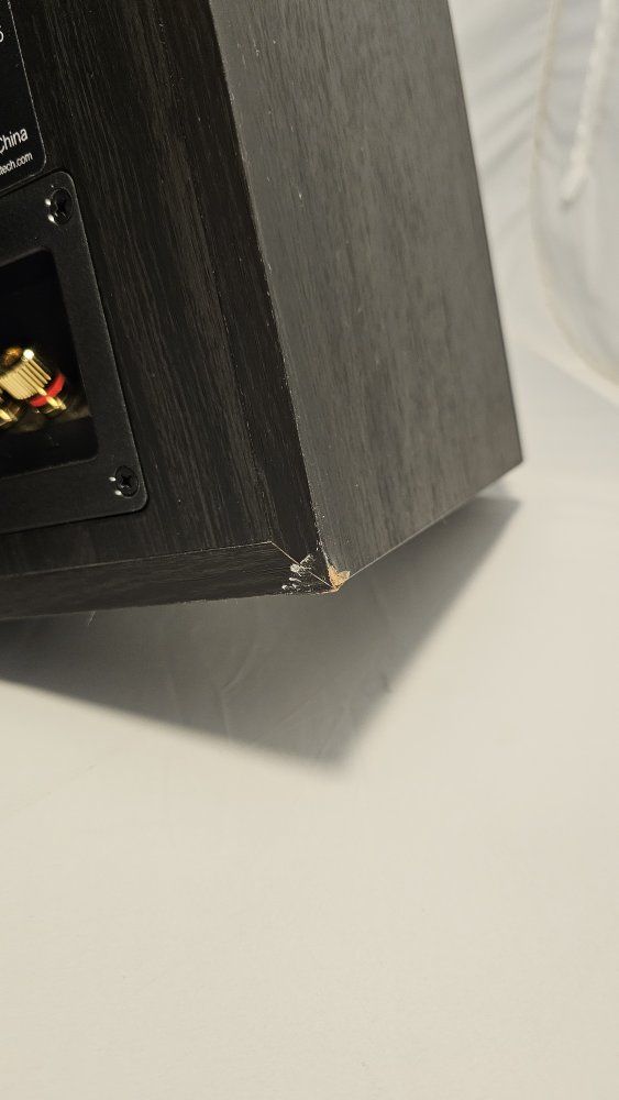 Main image 7