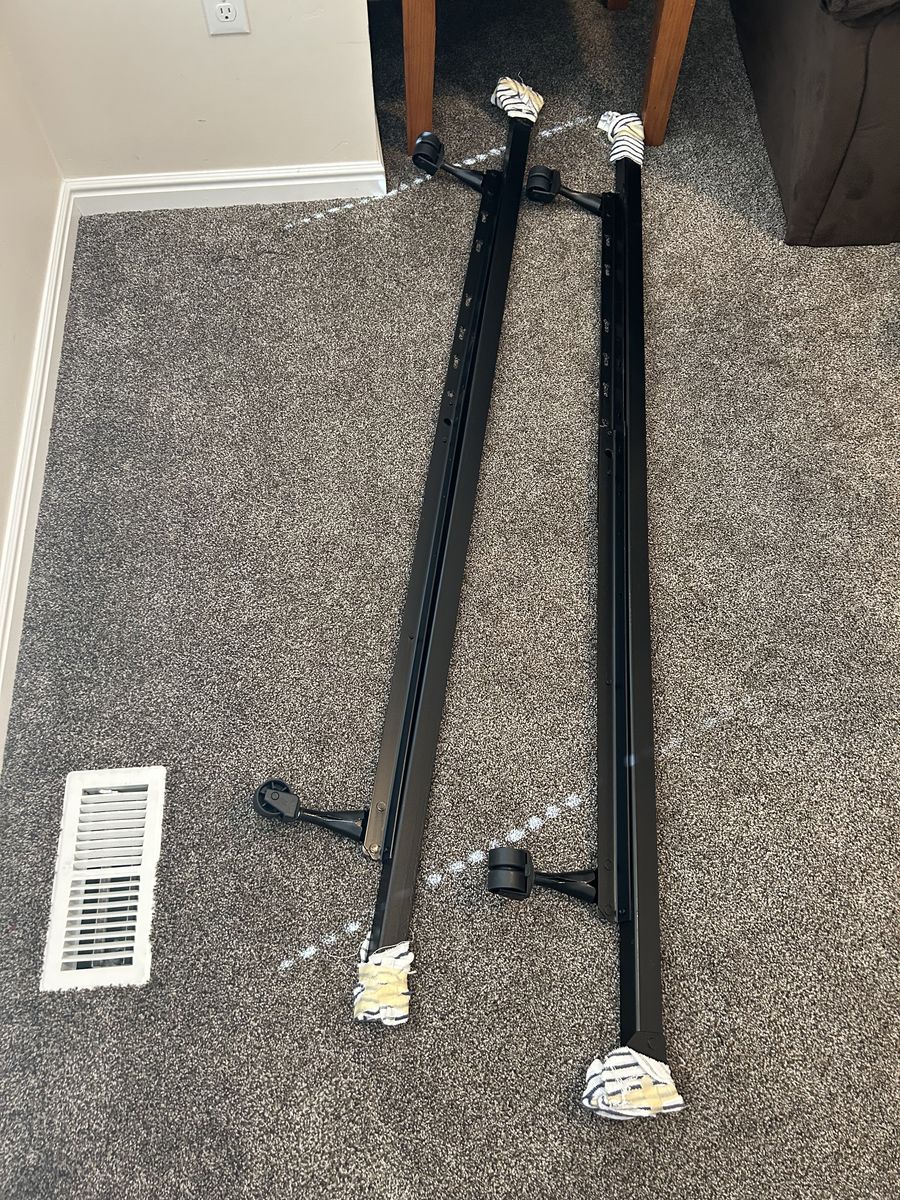 Free twin/full adjustable bed frame