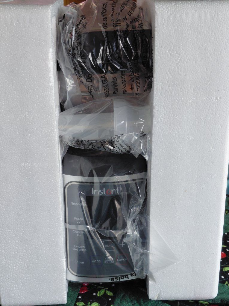 Main image 6