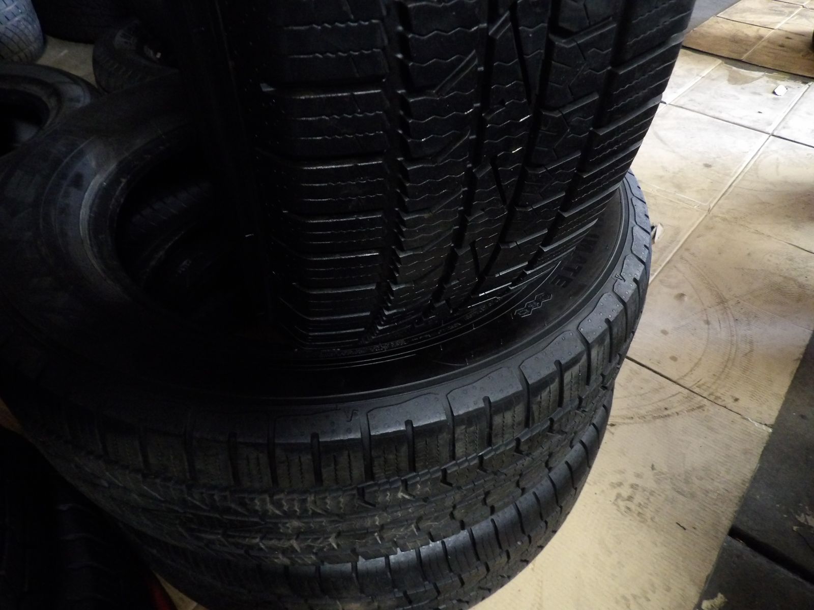 225/60R16 FALKEN AKLIMATE PAIR OF TWO USED TIRES