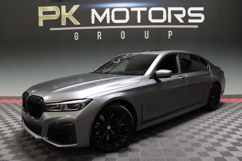 2022 BMW 7 Series 740i