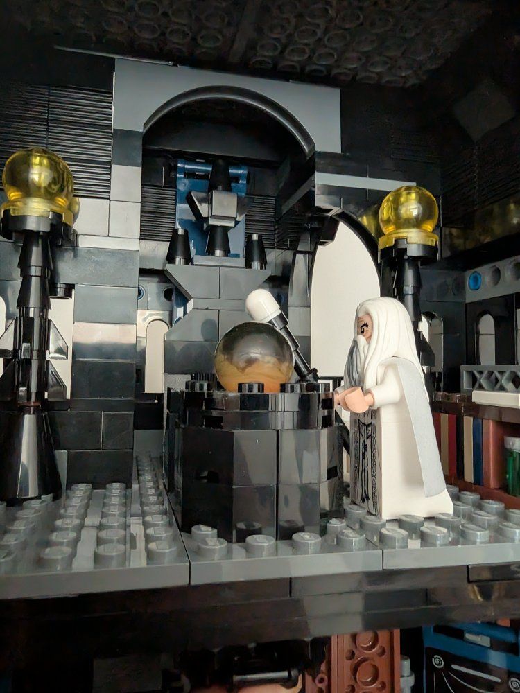 Main image 12
