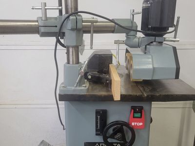 Delta 5hp. Shaper with power feeder