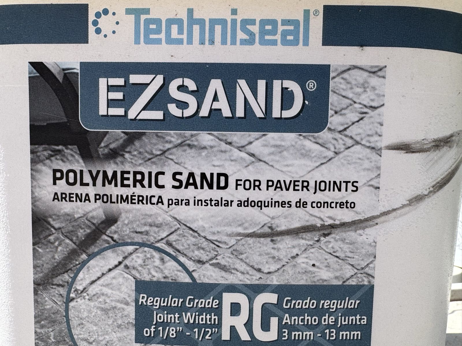 Techniseal EZsand Polymeric Sand for Paver Joints - Gray 40 lb —14 containers