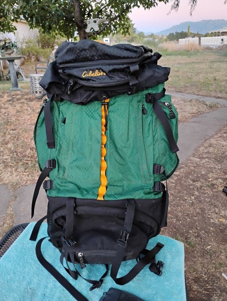 Cabela's Internal Frame Backpack Hiking, Camping,