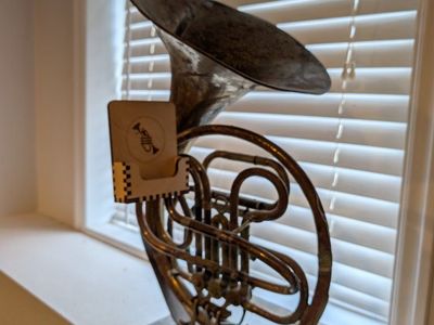 Vintage French Horn Speaker - Unique Musical Instrument Decor