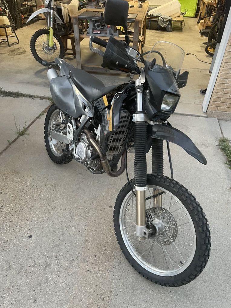 2016 DRZ400s