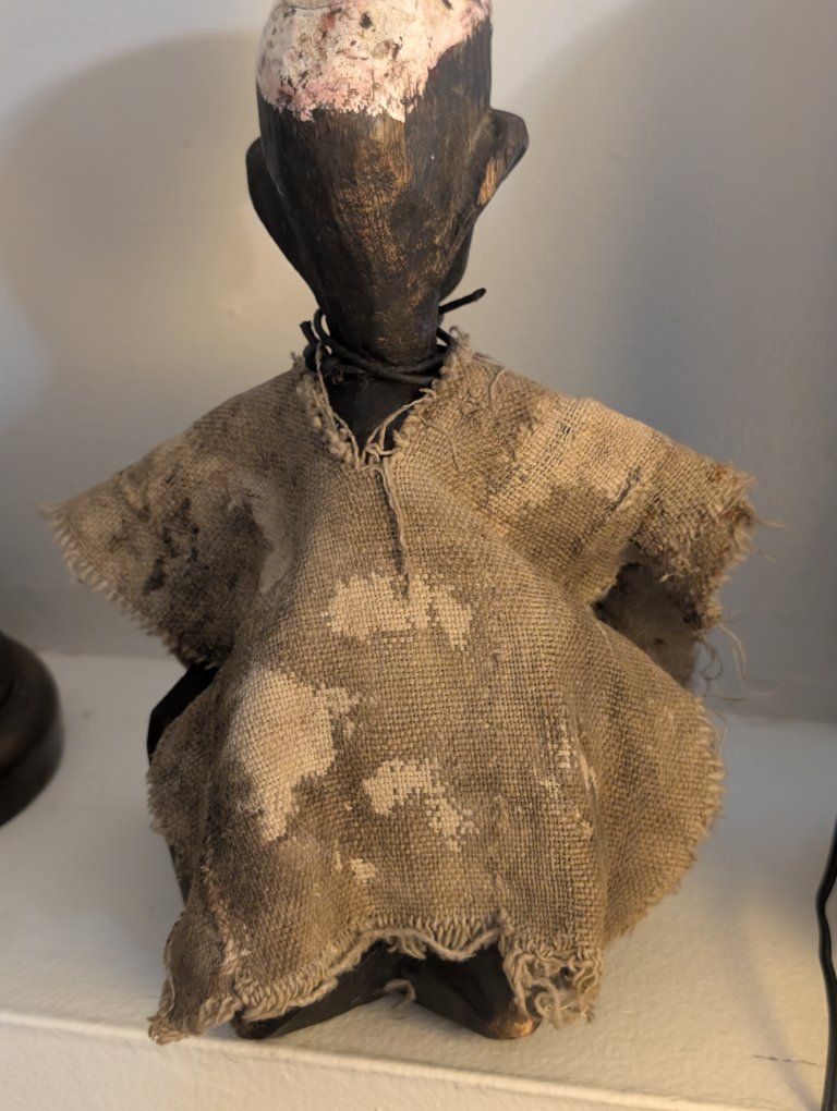 Main image 11
