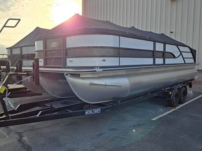 2026 Bentley 243 Swingback Pontoon Triple Toon