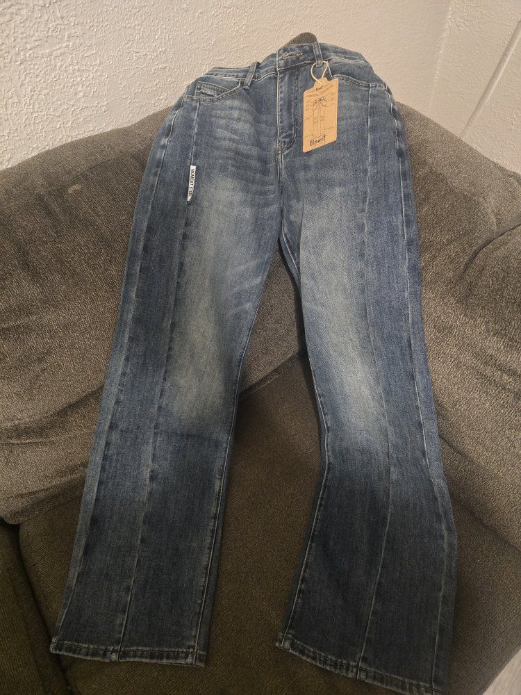 New High Waisted Wide Leg Jeans