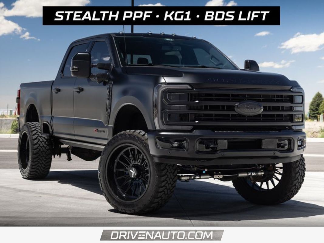 2025 Ford F-350 Super Duty Platinum