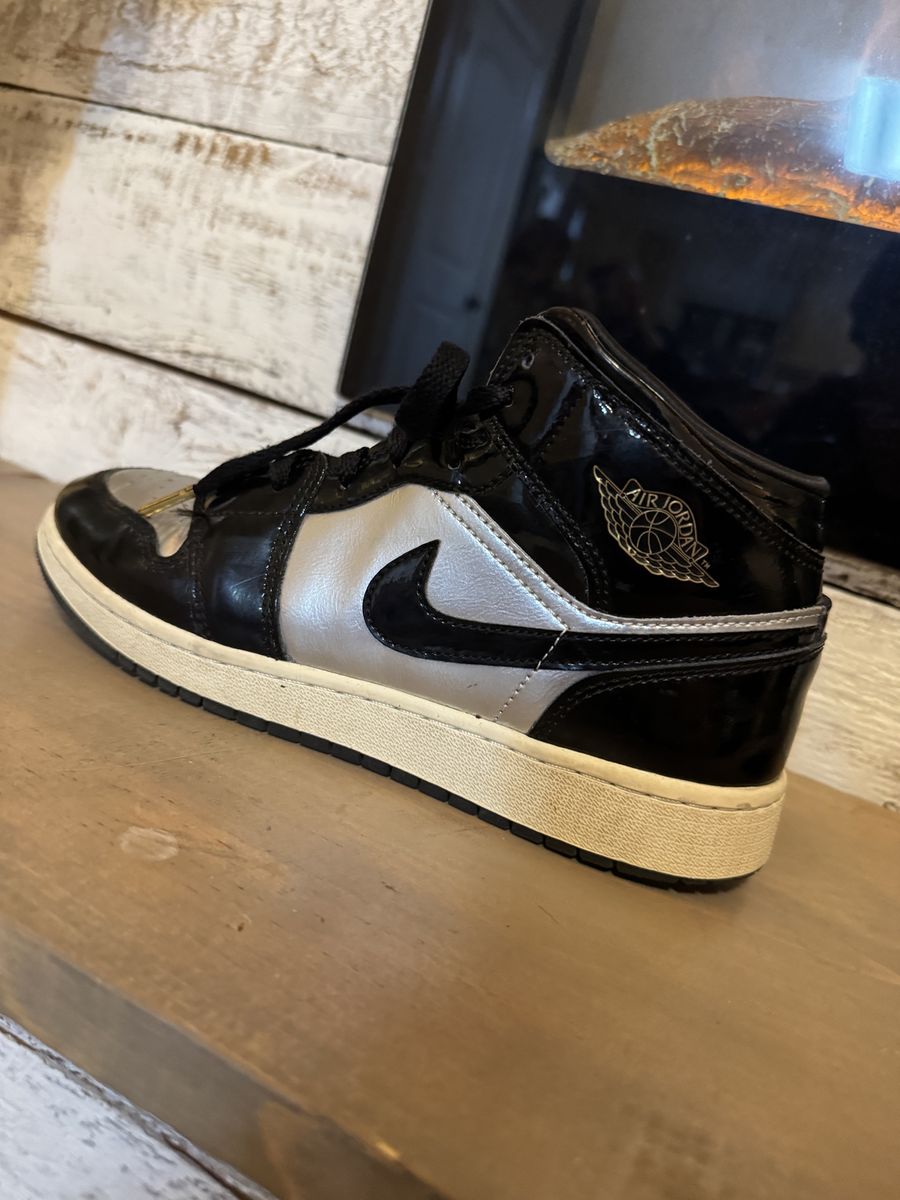 Nike Air Jordan 1 Mid SE GS