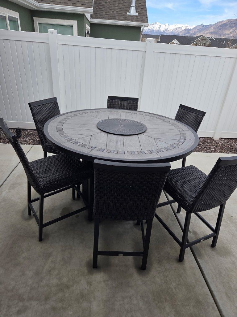 Stunning 6 Seat Patio Dinning TableSet