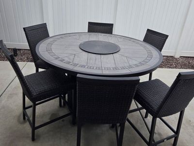 Stunning 6 Seat Patio Dinning TableSet