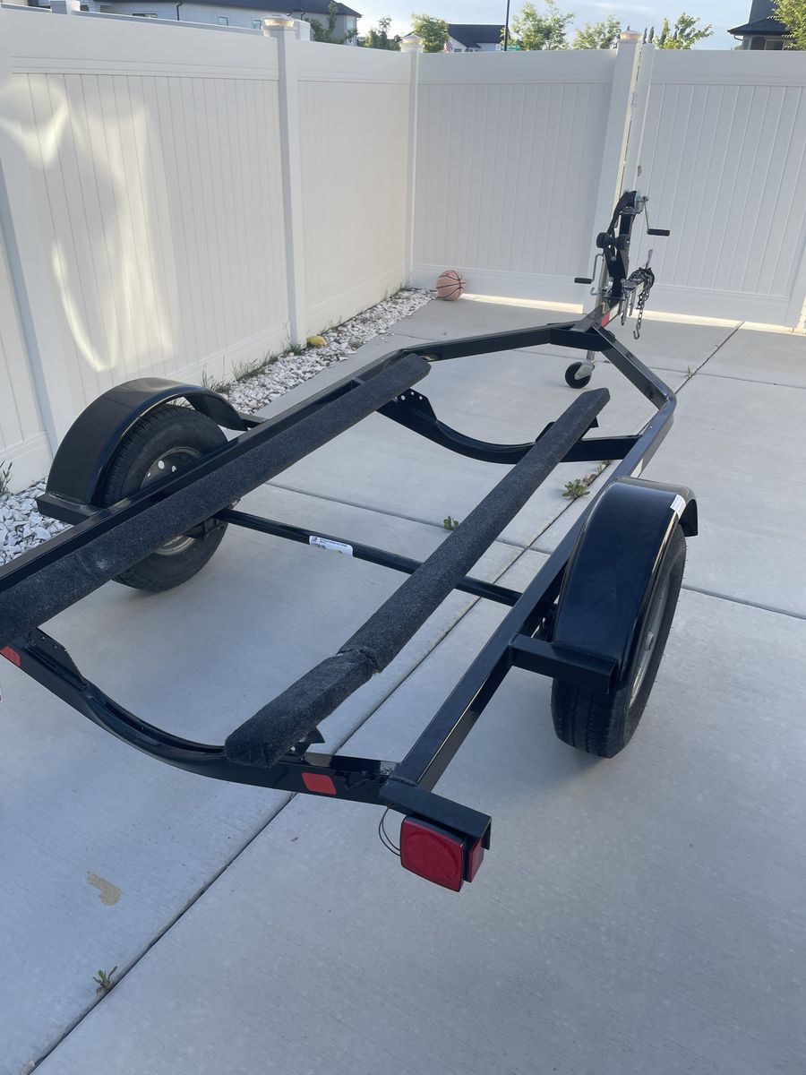 2024 single axel wave runner trailer