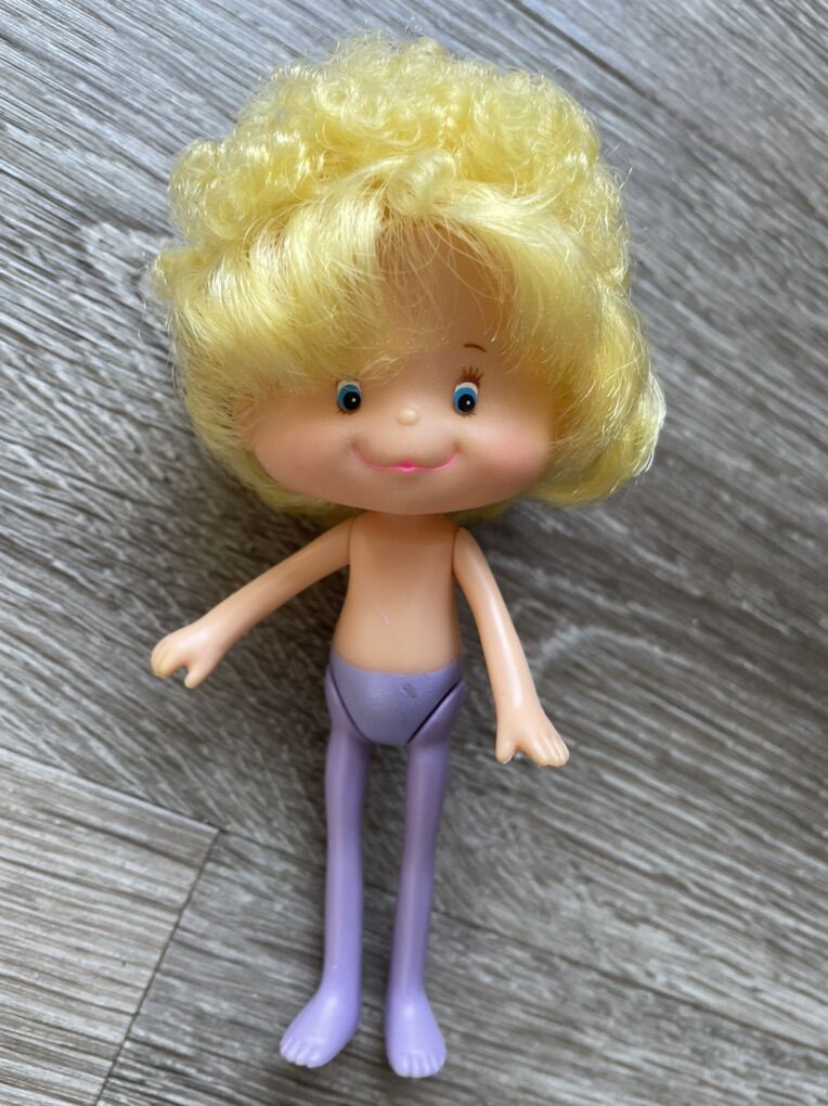 Herself The Elf Doll Vintage Strawberry Shortcake