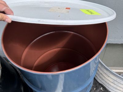 55 Gallons metal Barrels