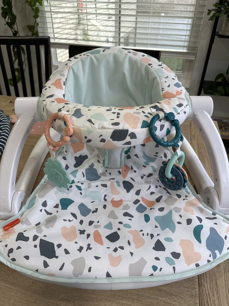 Fisher Price Sit Me Up Chair
