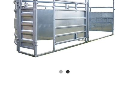 Cattle Blind Sweep Yard - Heavy Duty Livestock Handling System