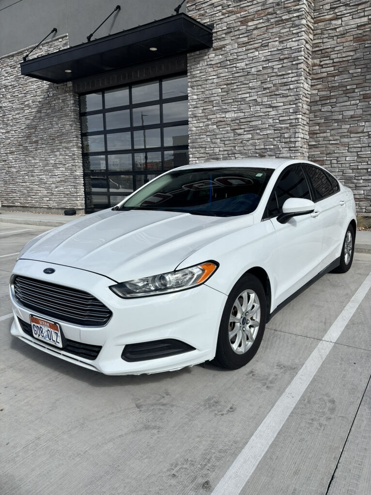 2016 Ford Fusion Se Specs