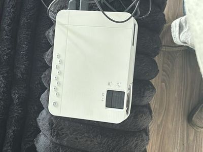 Roku projector