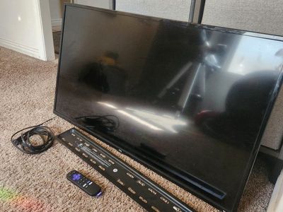 TCL 40" Roku TV