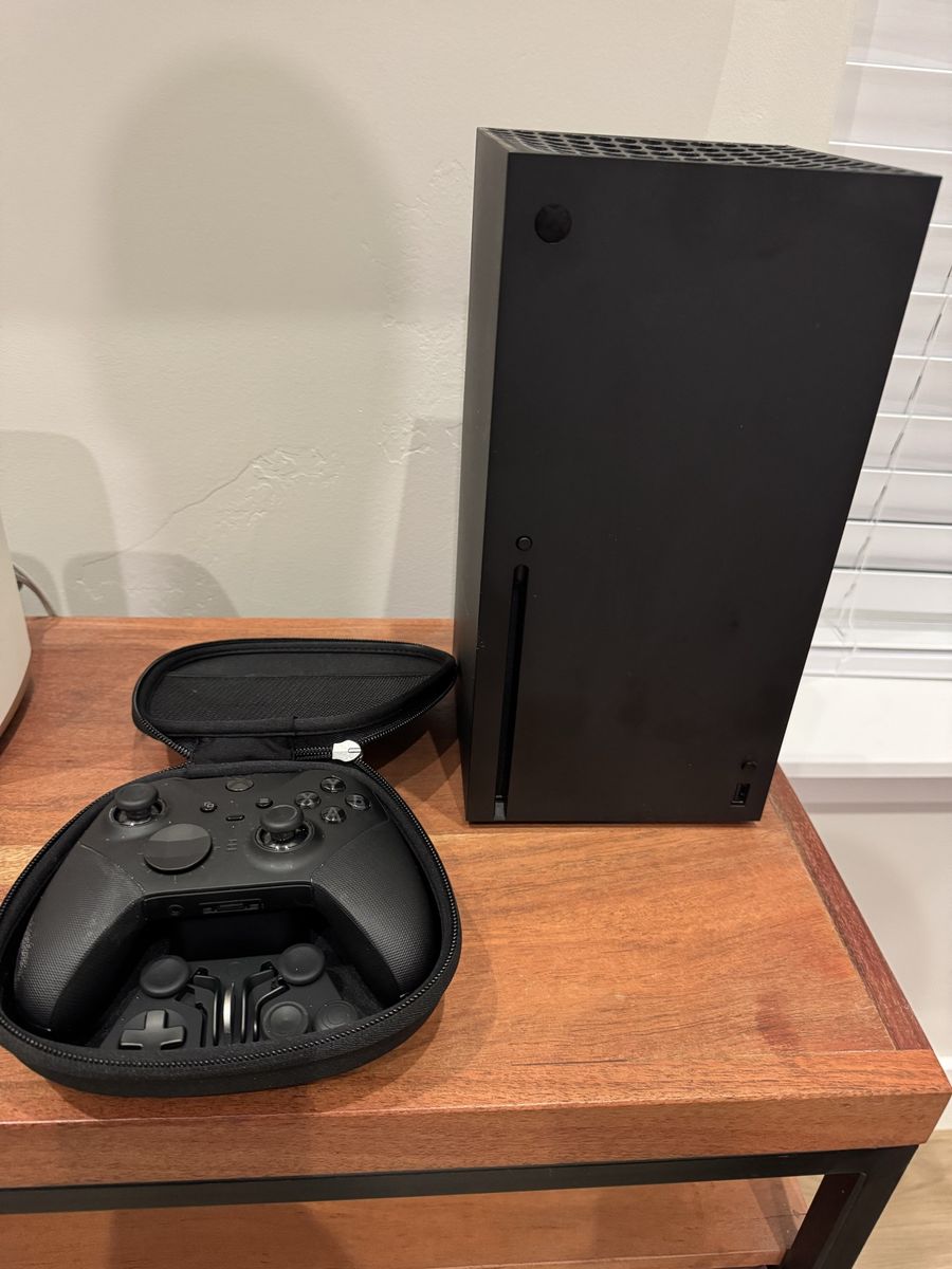 Microsoft Xbox Series X 1TB Console with Xbox Elite Wireless Controller Series 2 & Case