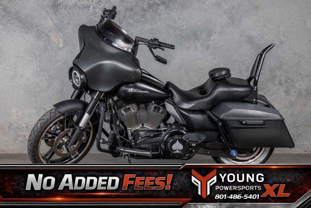 2010 Harley-Davidson® FLHX - Street Glide®