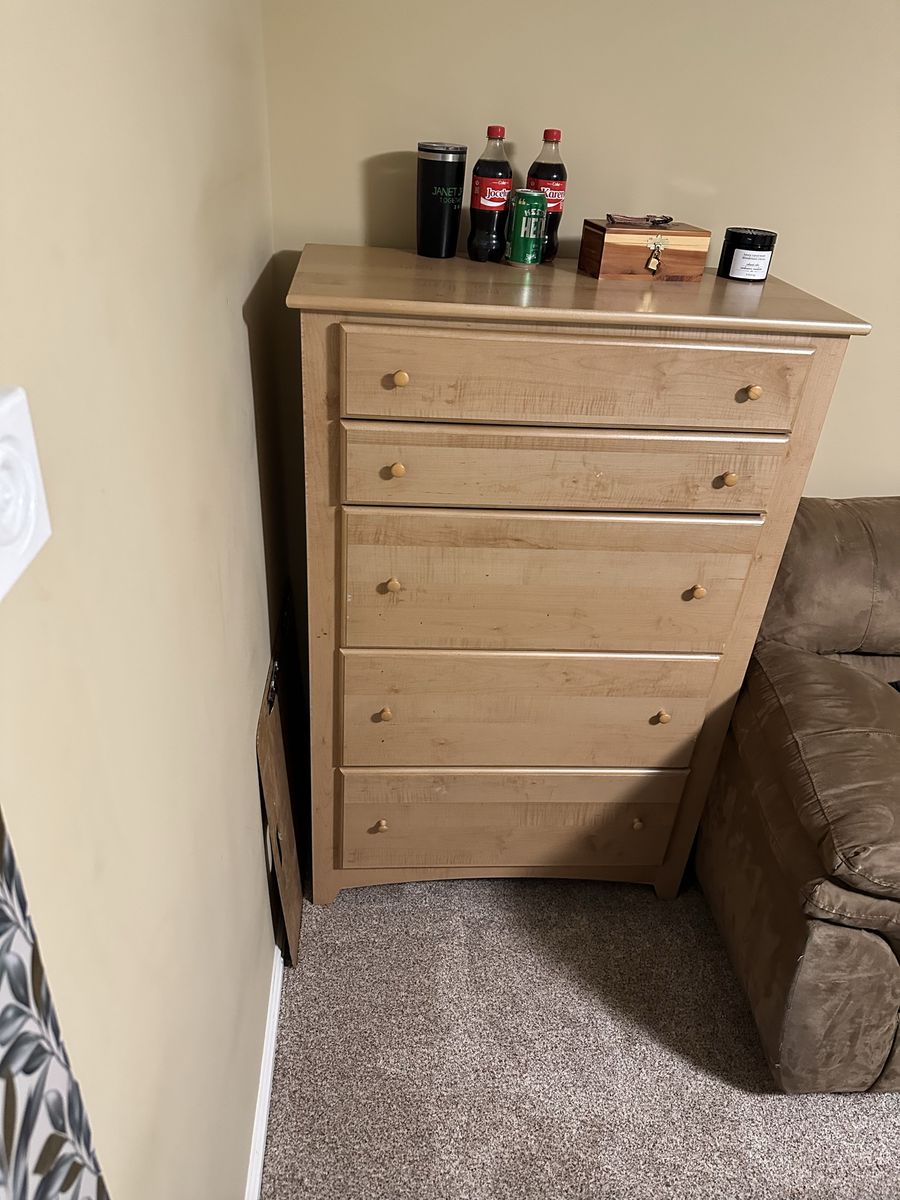 Bedroom set