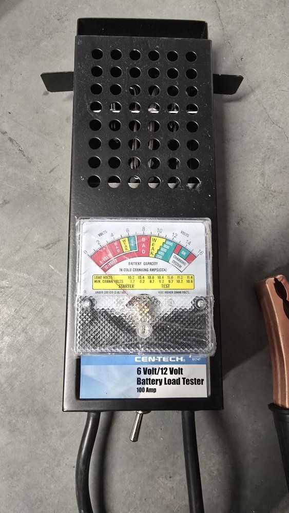 CEN-TECH 6/12 Volt 100 Amp Battery Load Tester for Cars & Trucks