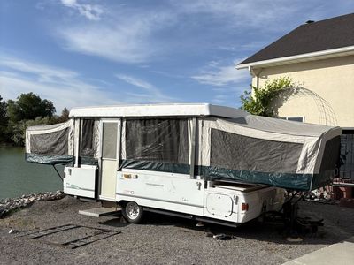 Used Coleman Fleetwood Pop-Up Tent Trailer - Great for Camping Adventures!
