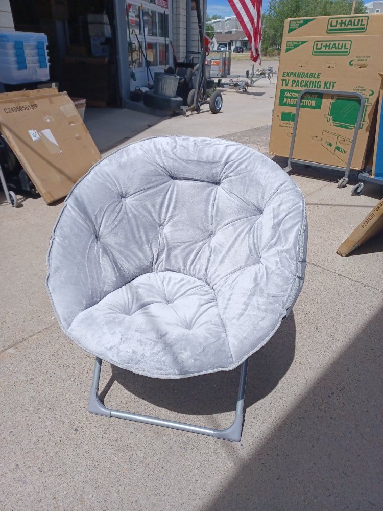 faux fur chair