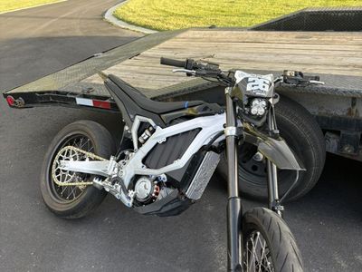 2025 Surron Ultra Bee