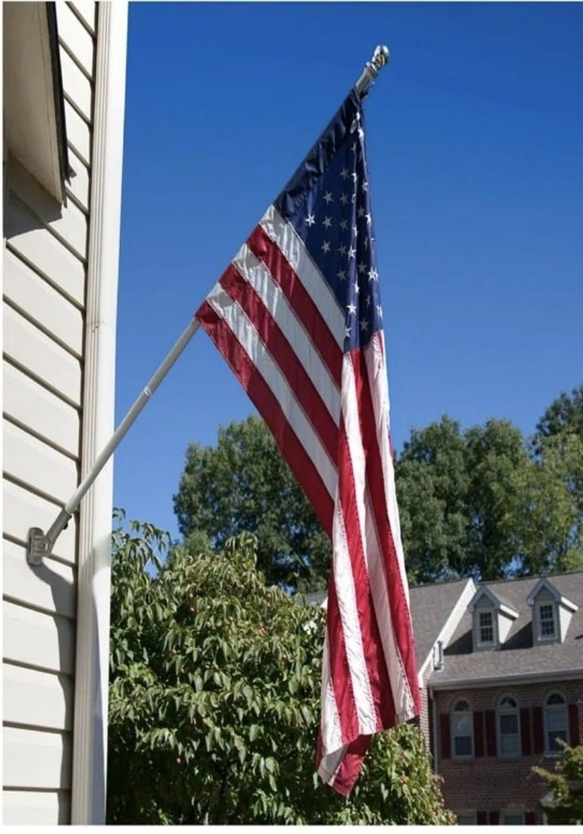 Aluminum Spinning Flagpole – NEW!