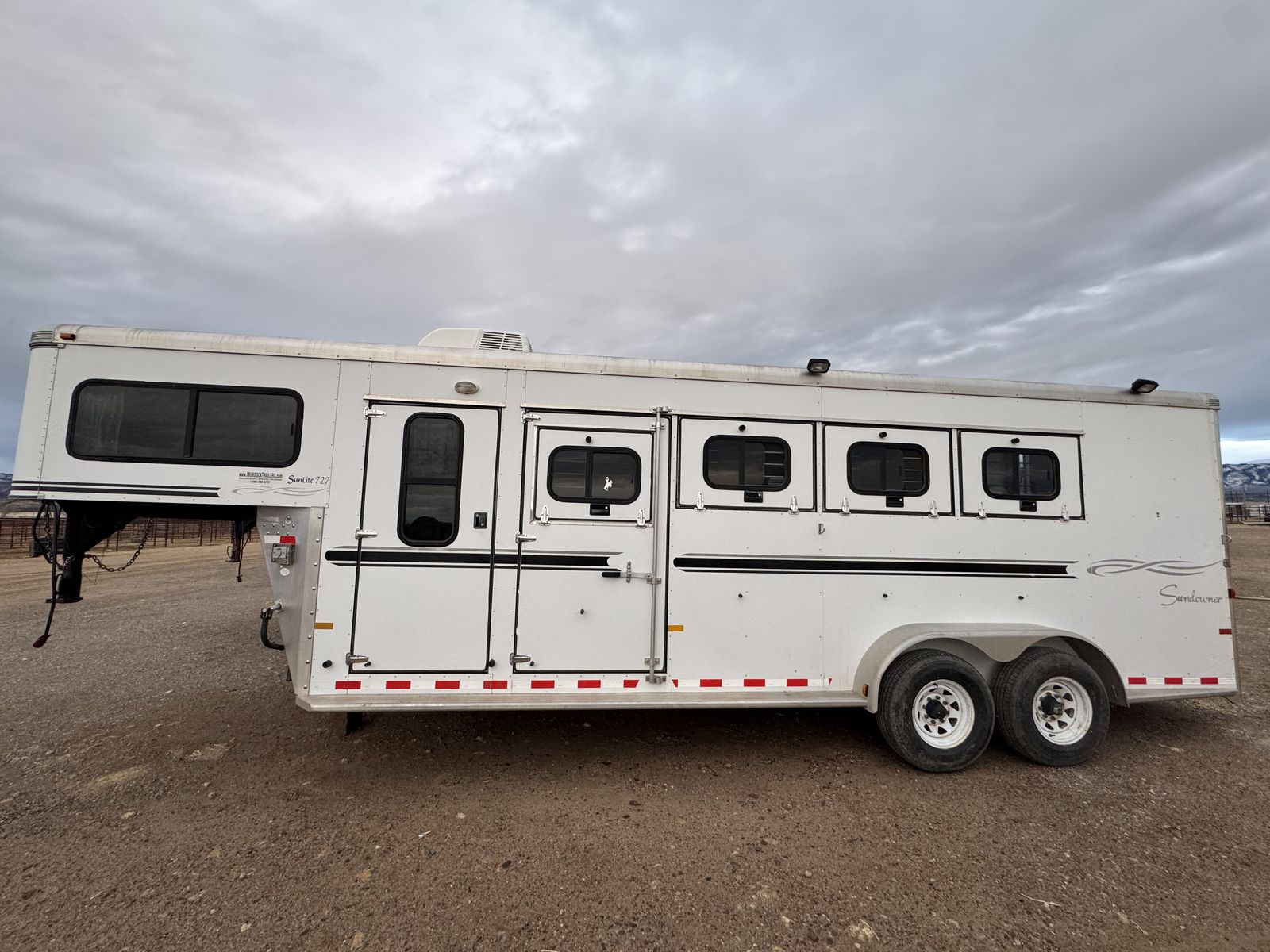 2005 Sundowner Sunlite 727