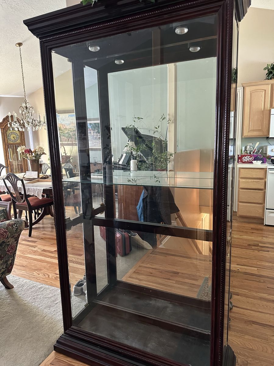 Large solid oak Display Cabinet with Glass Shelve and Lighting - Perfect for Collectibles