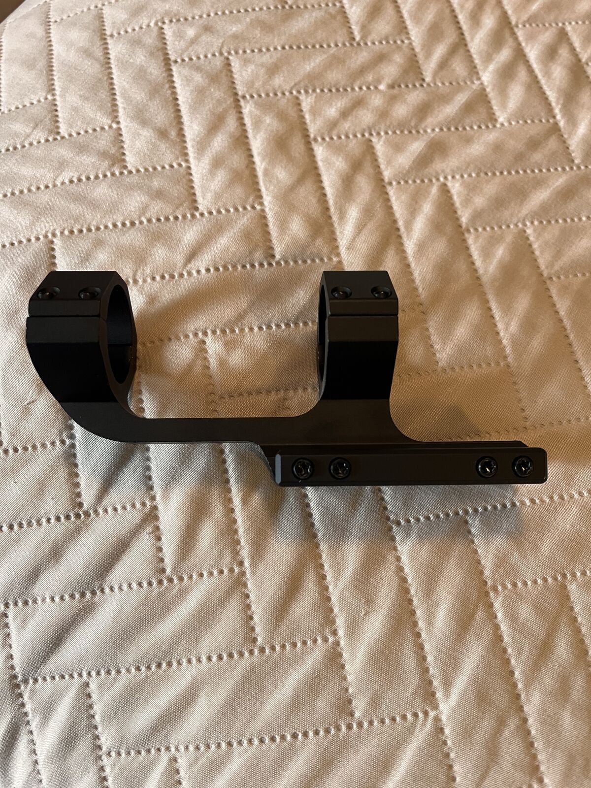 30 mm cantilever scope mount for AR like new condition