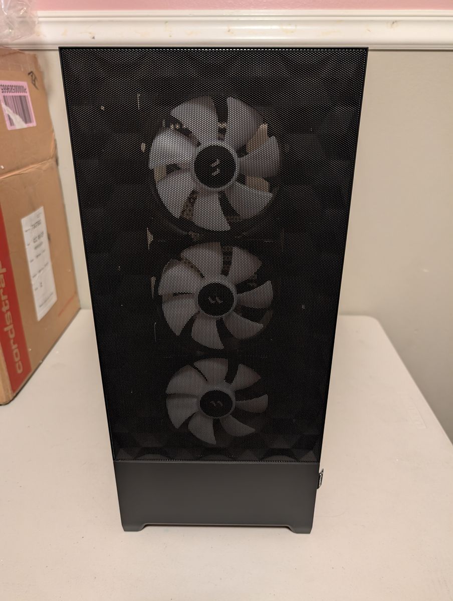 Fractal Design Pop XL Air RGB Black Full Tower E-ATX PC Case - Clear Tint Temp Glass - 4x RGB Fans- High Airflow Mesh - Open Box