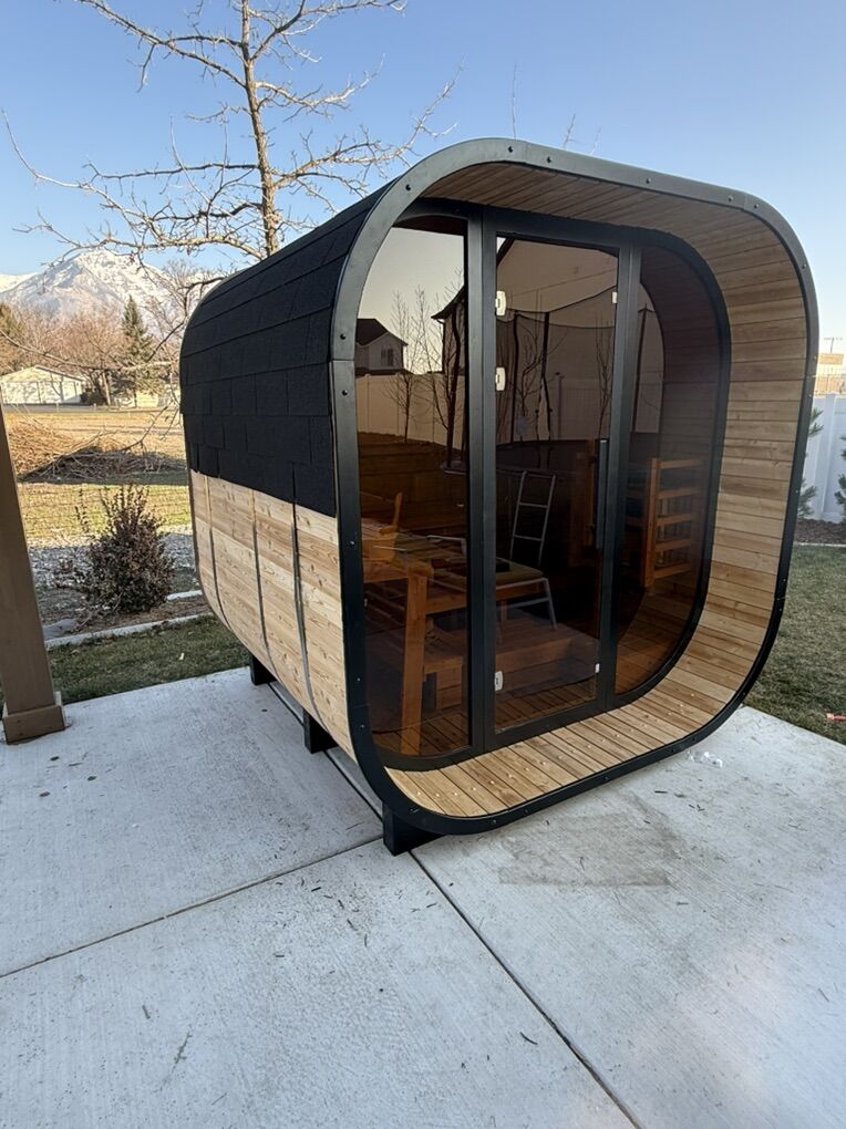 4-6 Person Cube Sauna