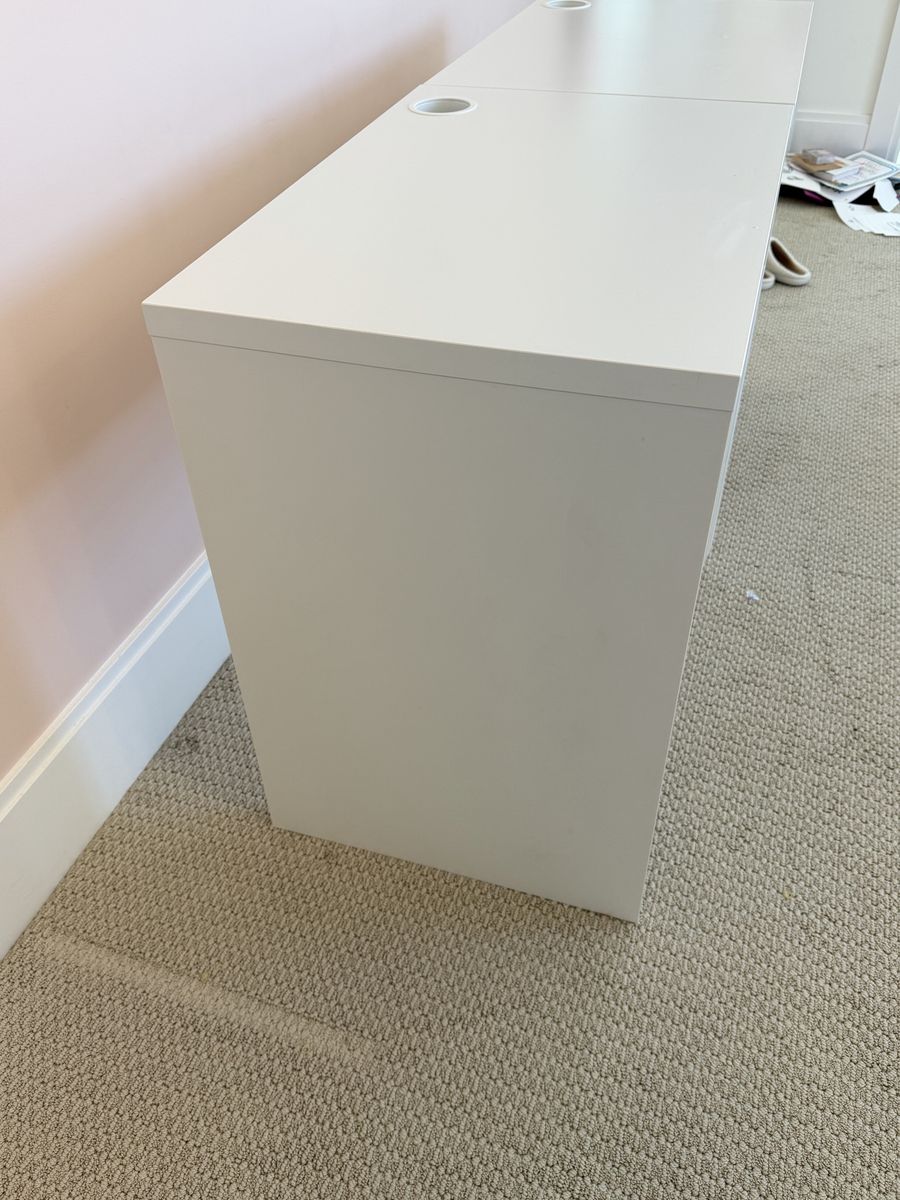 Main image 4