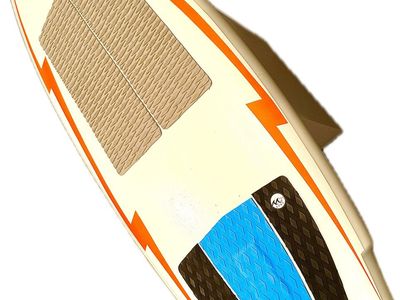 DannO Shapes Diamond Driver wake surfboard