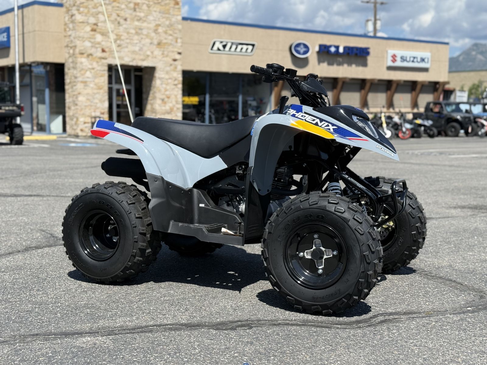 2026 Polaris Phoenix 200 Storm Gray - P22361