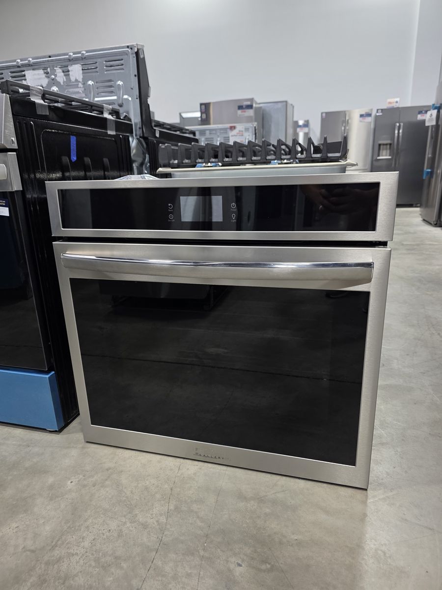 Frigidaire Gallery Single Electric Wall Oven — 30 Inch, 5.3 Cu Ft, Total Convection, Brand New