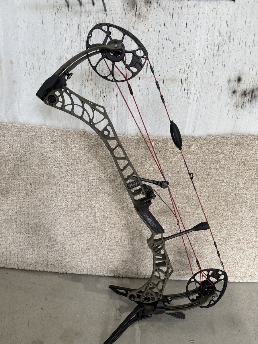 Mathews RH V3 31