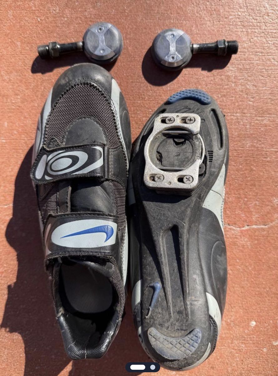 Nike road bike shoes/Speedplay pedals