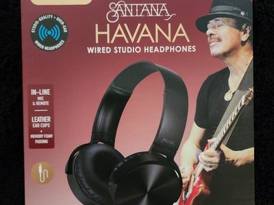 NEW. Santana Wired studio Headphones