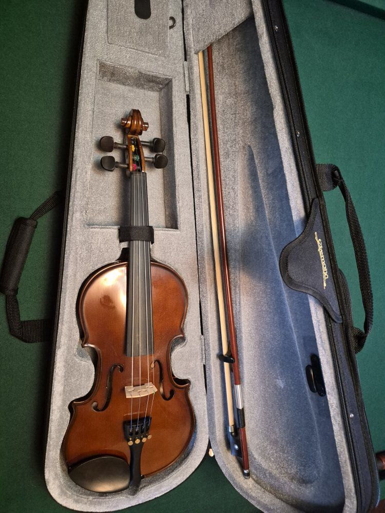 BRAND NEW VIOLINS